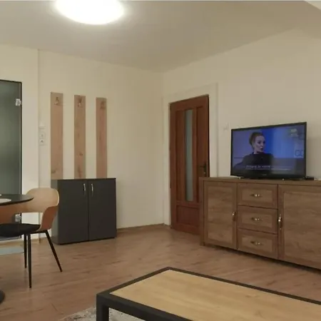 Elegant Loft Lägenhet